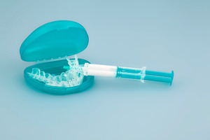 Image of teeth whitening gel